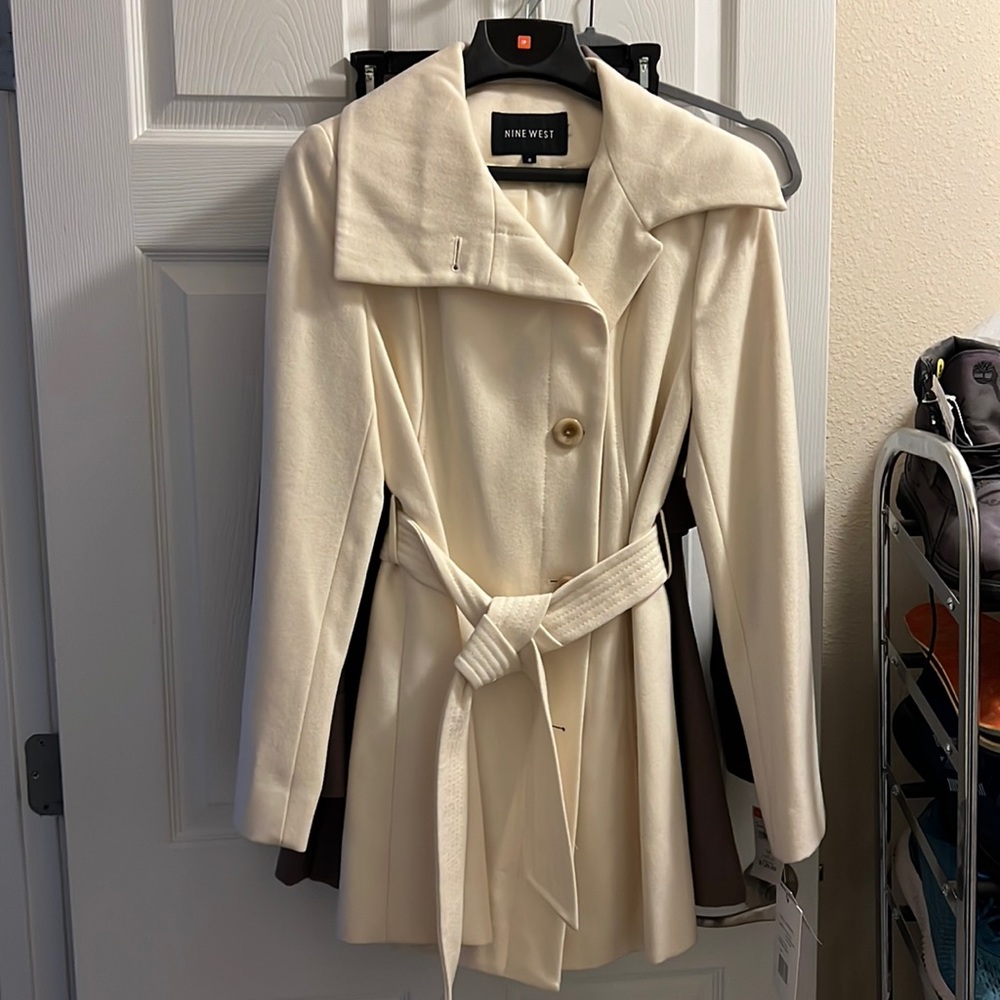 Cream Nine West coat